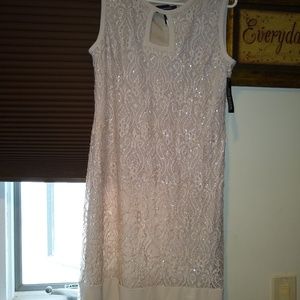 Dress Cream. Formal. Sequence. Woman's 14